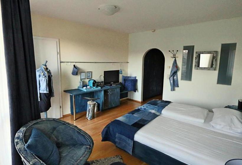 膳宿费 Solens Land Guest House