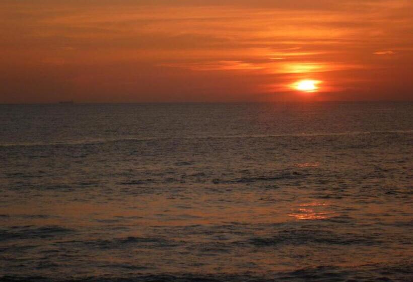 Пансион Tandem Guesthouse