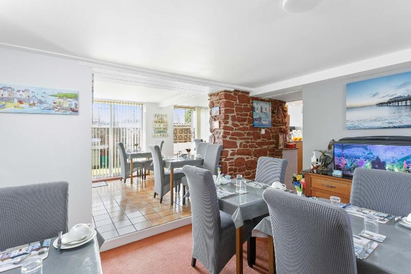 پانسیون The Ashleigh