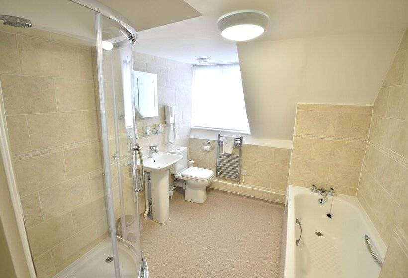 Пансион The Royal Victoria And Bull