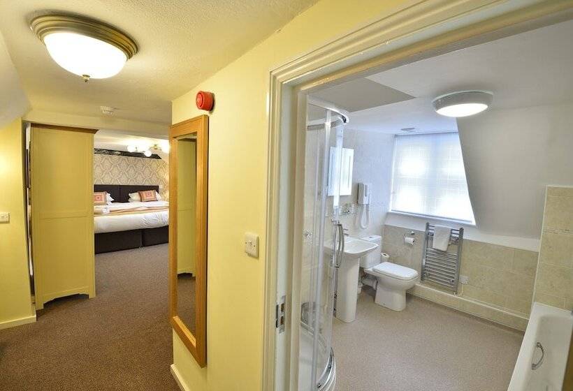 Пансион The Royal Victoria And Bull