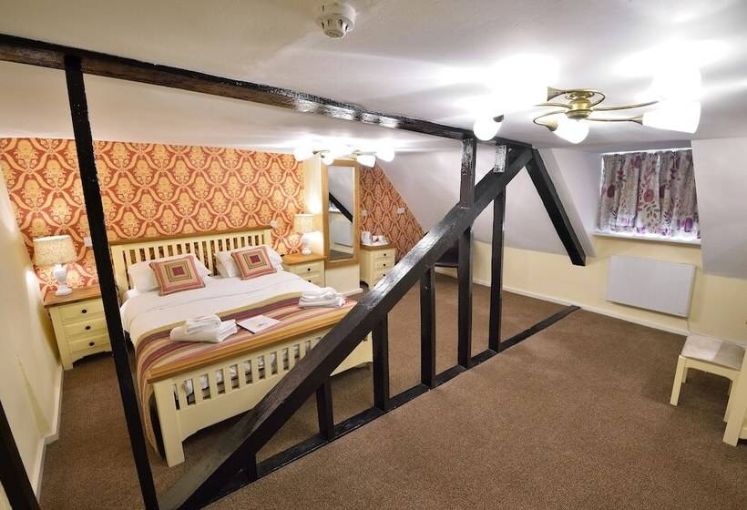 Пансион The Royal Victoria And Bull