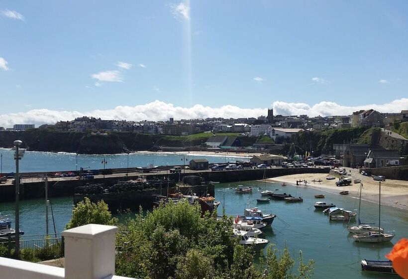 Пансион The Trelinda Guest House