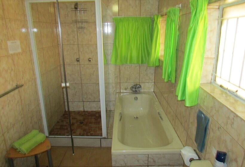 بنسيون The Ultimate Lodge