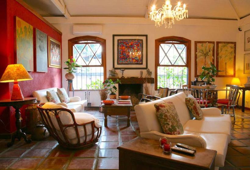 פנסיון Pousada Dos Hibiscos