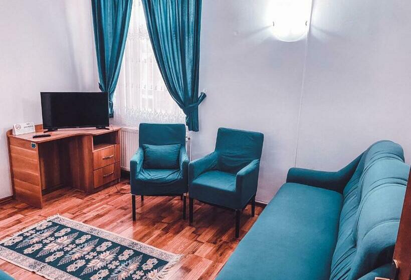 پانسیون Vila Royal