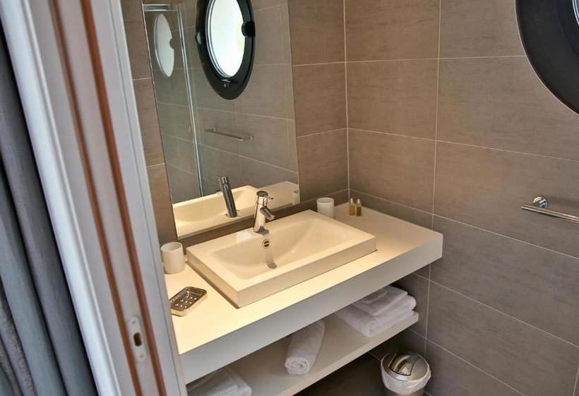 פנסיון Villa Mayarko Lafitenia Resort