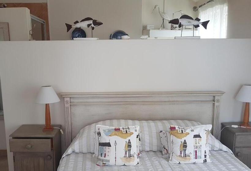 پانسیون Villa Vista Guest House