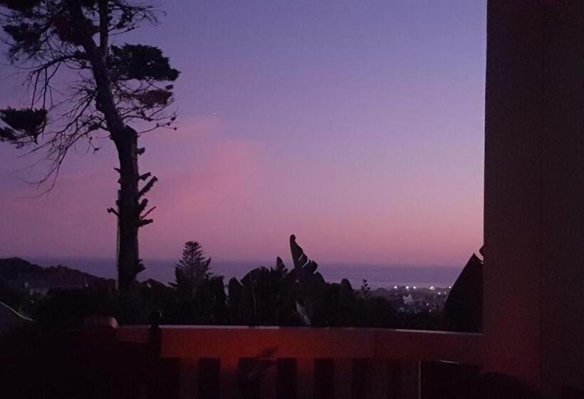 پانسیون Villa Vista Guest House