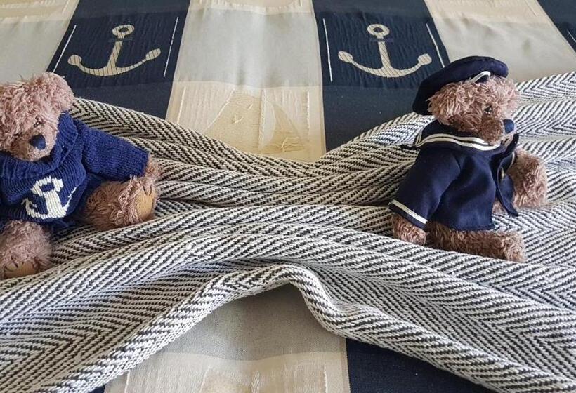 پانسیون Villa Vista Guest House