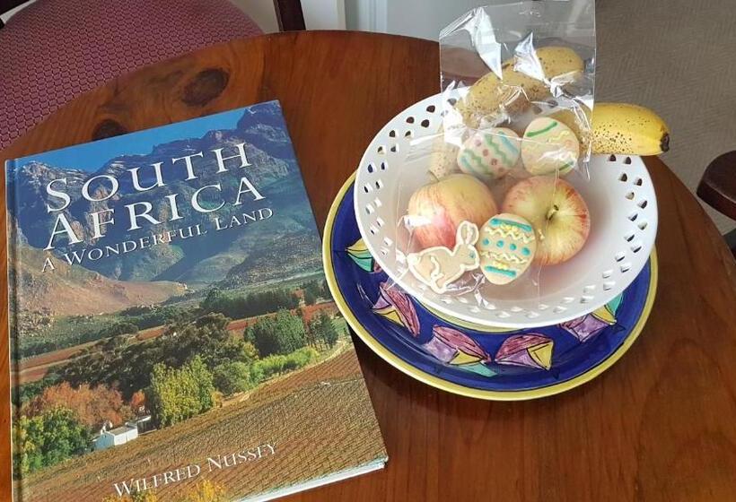 پانسیون Villa Vista Guest House