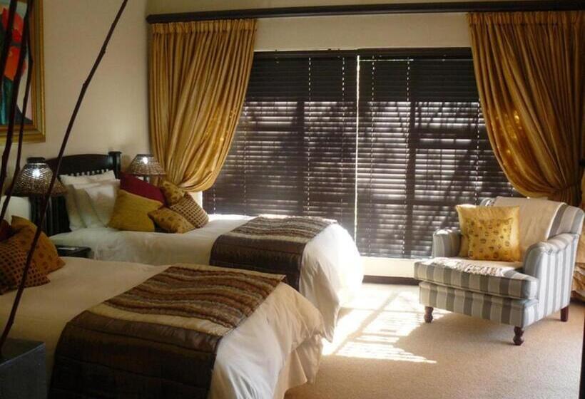 Пансион Villa Xanelle Boutique Guest House