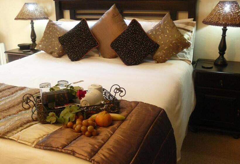 Пансион Villa Xanelle Boutique Guest House