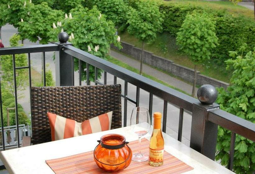 Pension Sanddorn Mit Café Carlssons