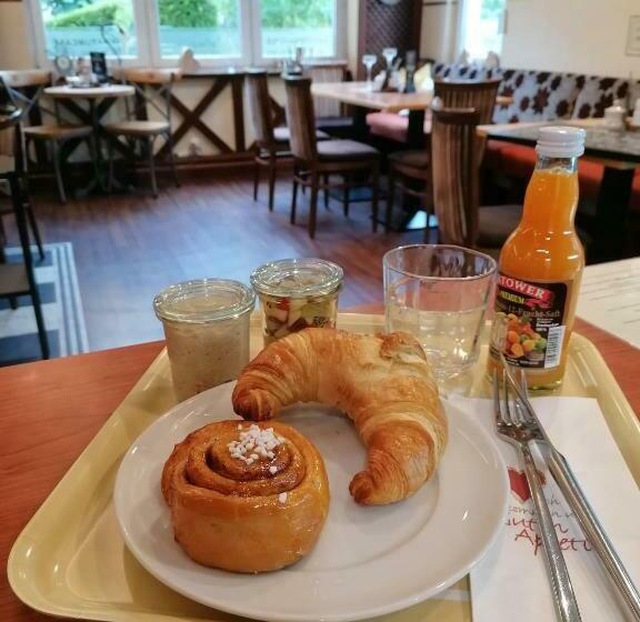 Pension Sanddorn Mit Café Carlssons