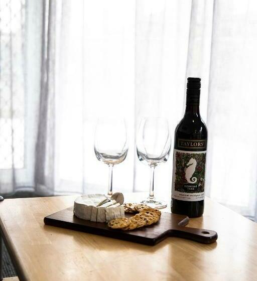 The Palms Apartments