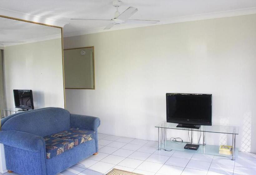 Warringa Surf Holiday Apartments