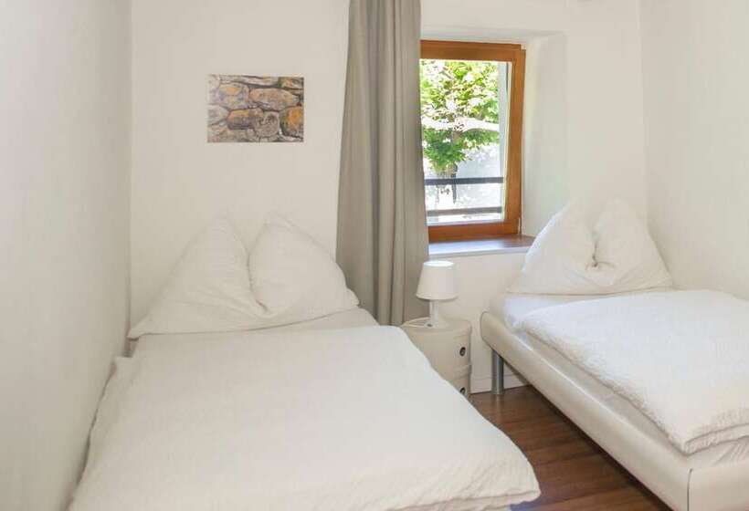 הוסטל Alloggi Alla Cantina