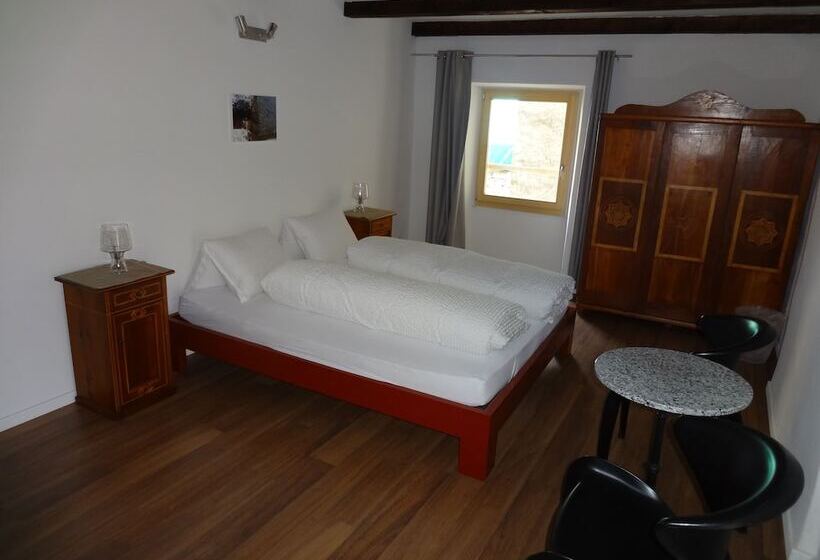 הוסטל Alloggi Alla Cantina