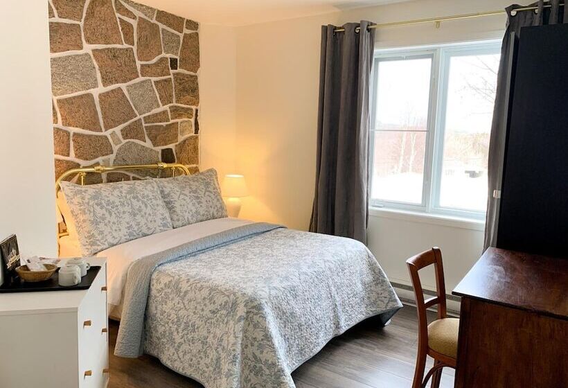 Общежитие Auberge La Rosepierre