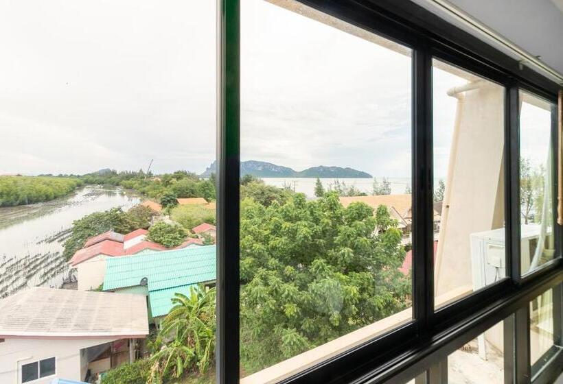 호스텔 Goldenbeach Boutique Resort