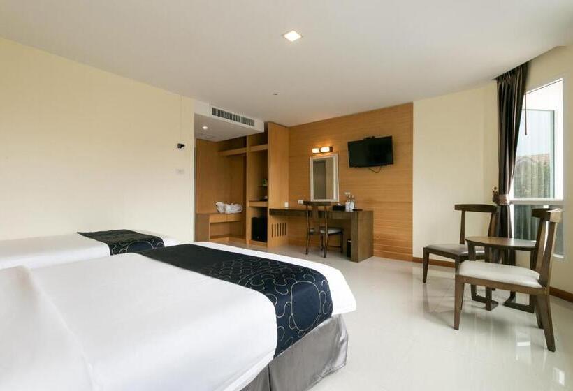 호스텔 Goldenbeach Boutique Resort