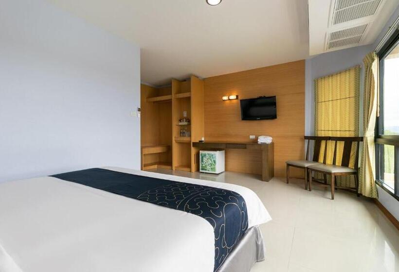 호스텔 Goldenbeach Boutique Resort