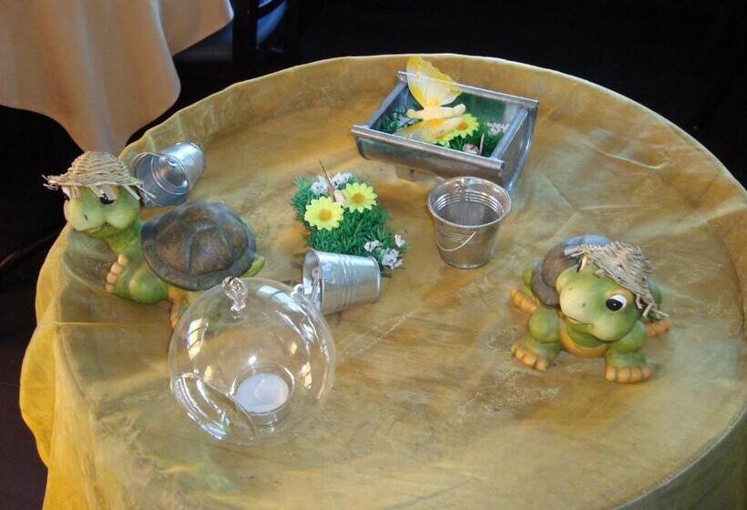 فندق صغير Restaurant Alpenblick