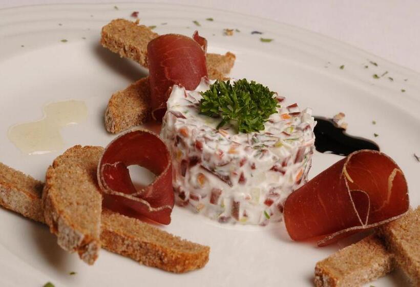 فندق صغير Restaurant Alpenblick