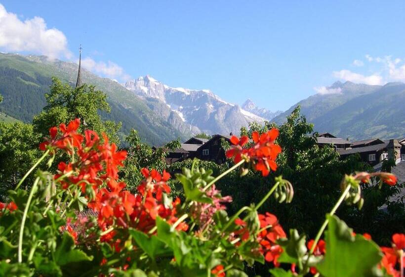 فندق صغير Restaurant Alpenblick