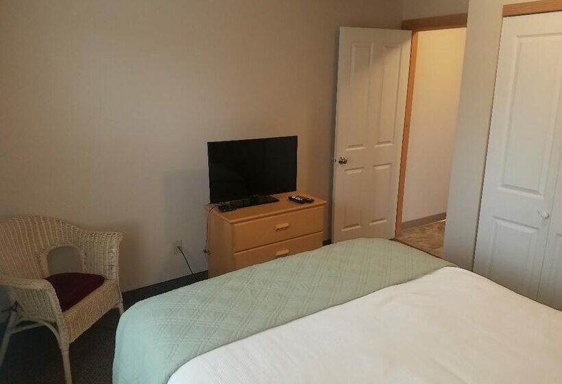 فندق صغير Sea Breeze Court