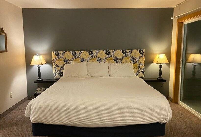 فندق صغير Sea Breeze Court