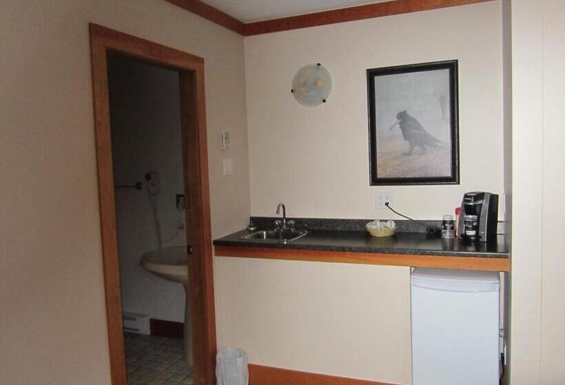 هاستل The Lodge At Skeena Landing