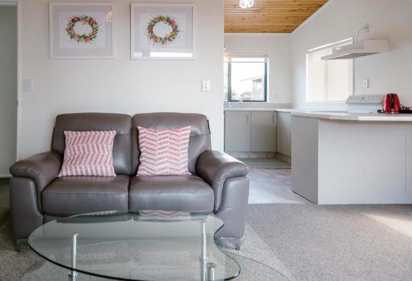 Blue Marlin Apartments