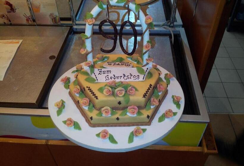 Cafe Konditorei Pension Sander