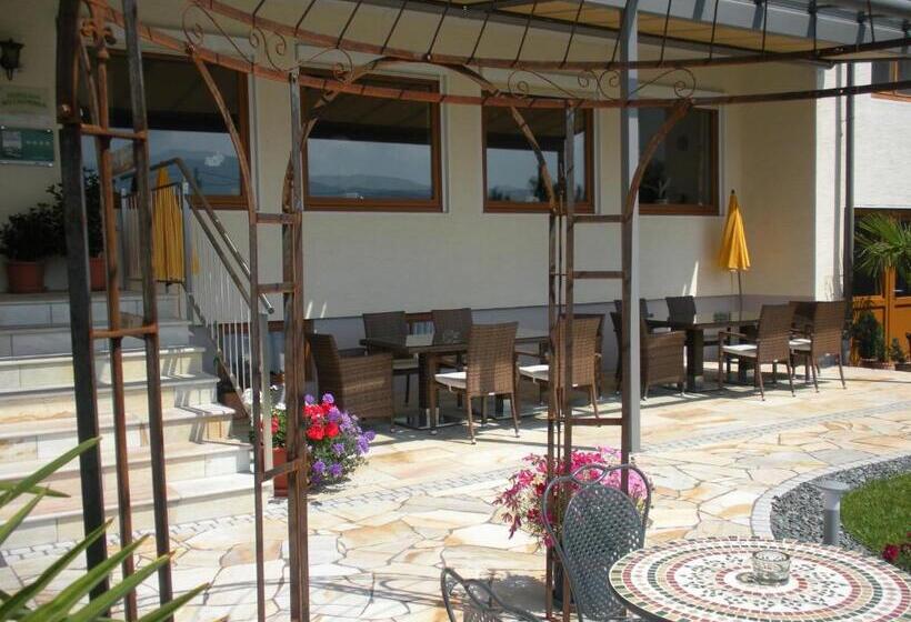 Frühstückspension Götzfried Hof