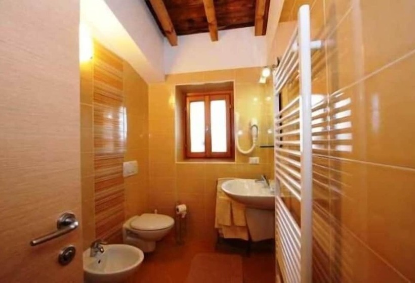 ホテル Agriturismo Corte La Sacca