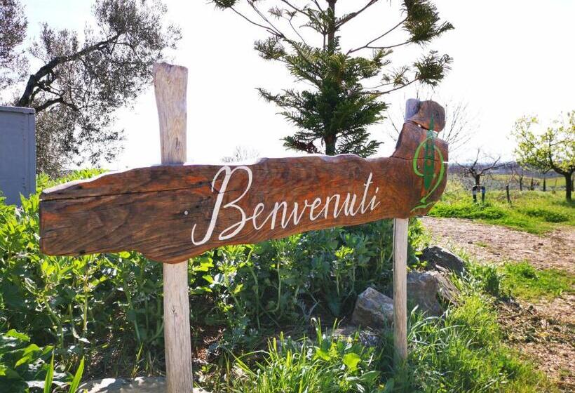 هتل Agriturismo La Svolta