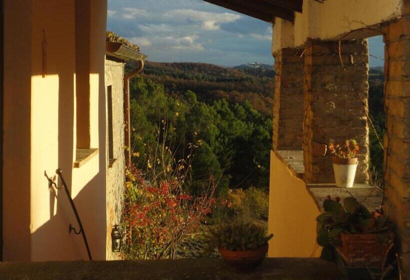 فندق Agriturismo Monterosello