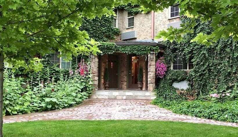 فندق Black Swan Inn Luxurious Theme Rooms