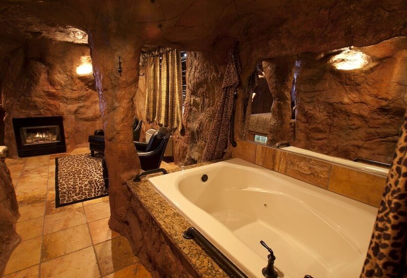 فندق Black Swan Inn Luxurious Theme Rooms