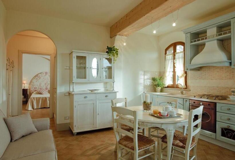 Отель Poggio Al Casone