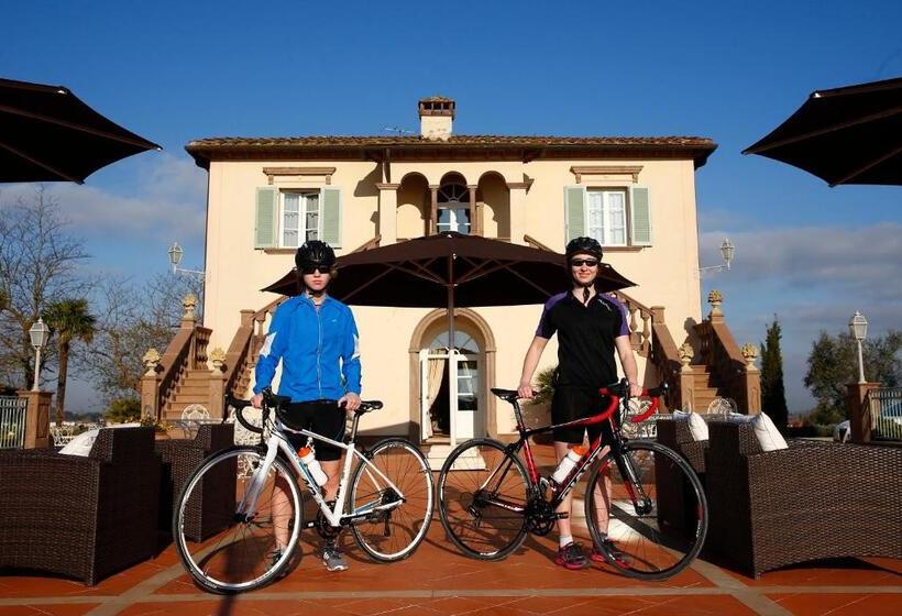 Отель Poggio Al Casone