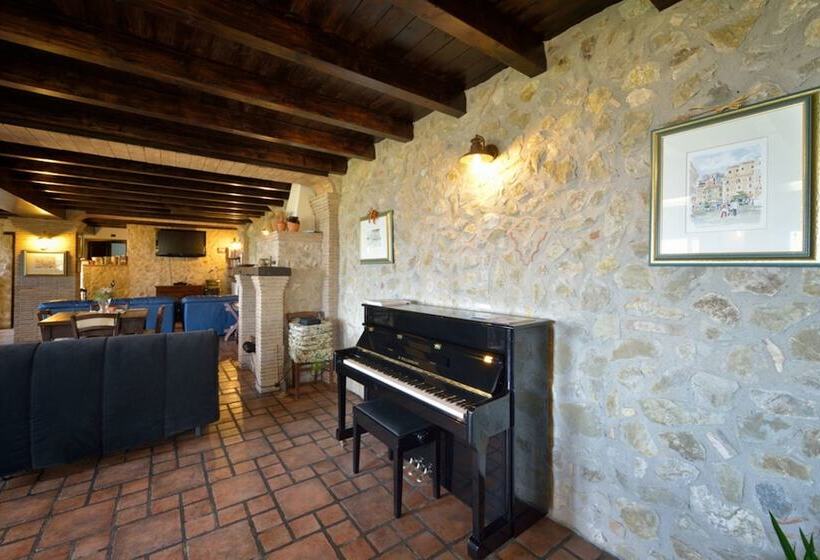 Il Casale Delle Ginestre