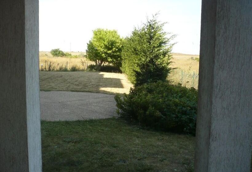 July Morning Seaside Resort