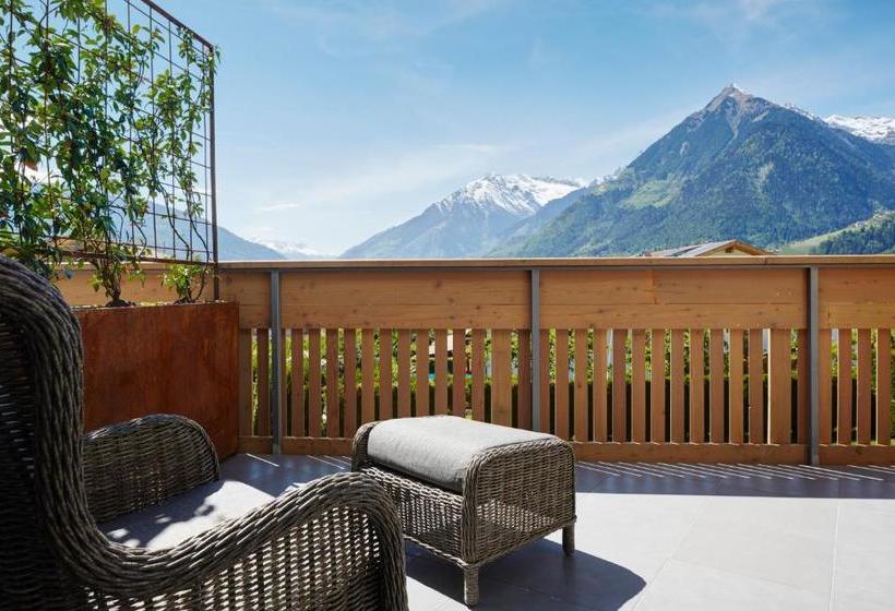 Landpalais Goyenhof Deluxe Suites & Breakfast