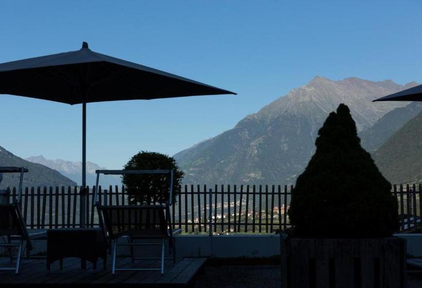 Landpalais Goyenhof Deluxe Suites & Breakfast