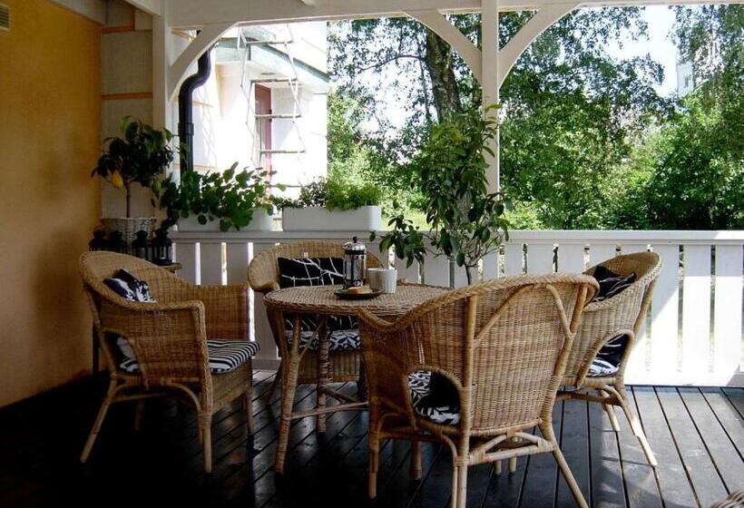 Onkel Enkels Pensionat