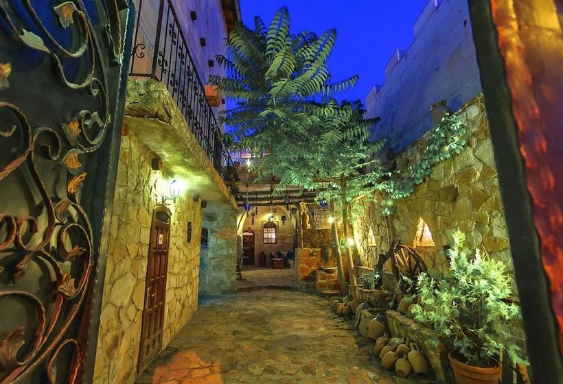 펜션 Adanos Konuk Evi