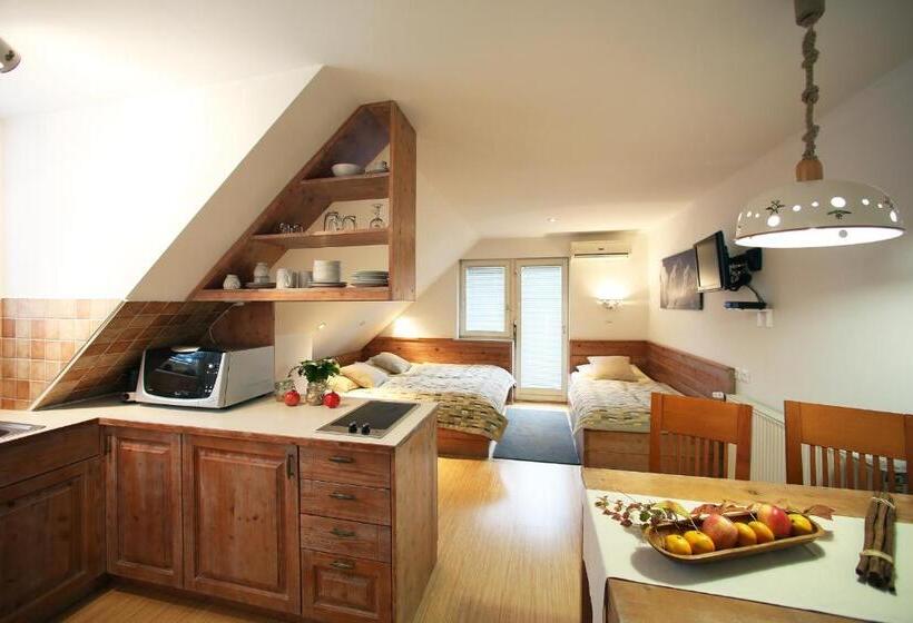 پانسیون Apartments And Rooms Bernik